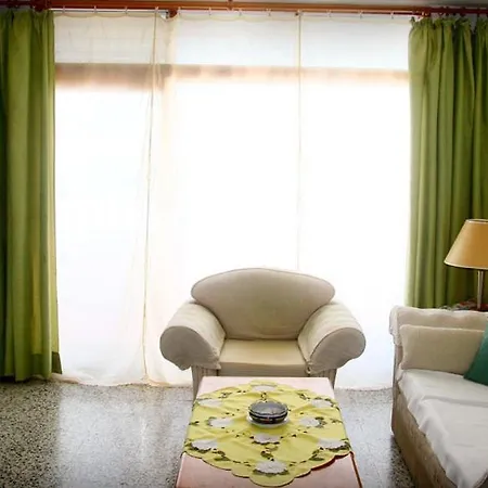 Cosy Close To The Beach! Lejlighed