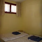 Cosy Close To The Beach!